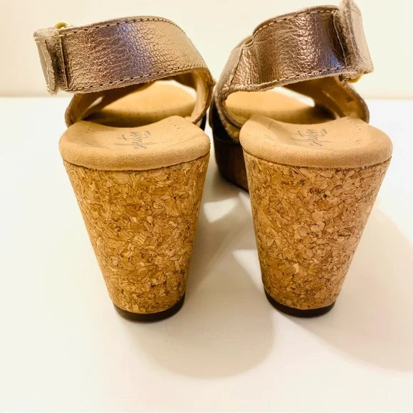 NWOB Clarks Annabel Bari Wedge Sandals - Picture 11 of 13
